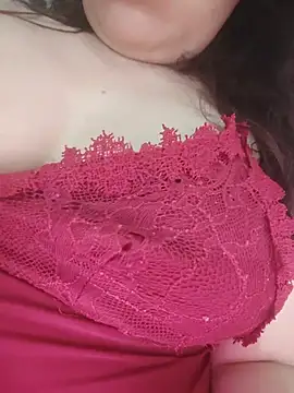 Julyy08 online show from 05-19-26, 04:08