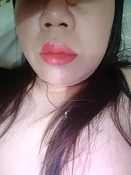 Julyy08 online show from 02-25-26, 03:01