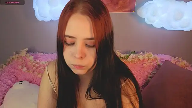 Alis Platt online show from 04-18-26, 01:08