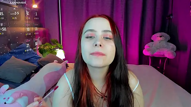 Alis Platt online show from 03-13-26, 01:10