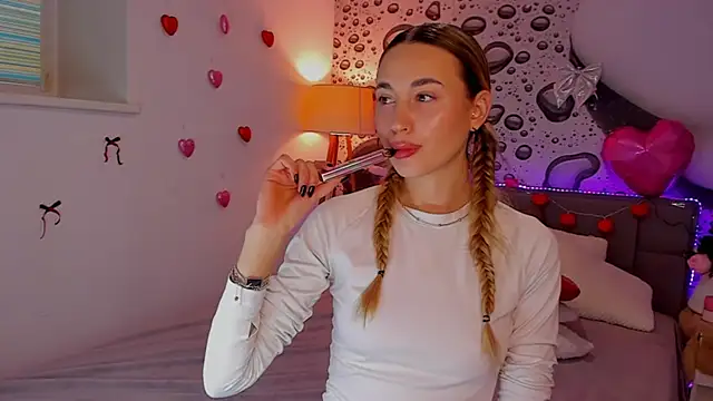 AlexaWilds online show from 02-12-26, 01:44