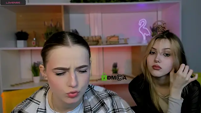 aria moo online show from 11-13-25, 05:44