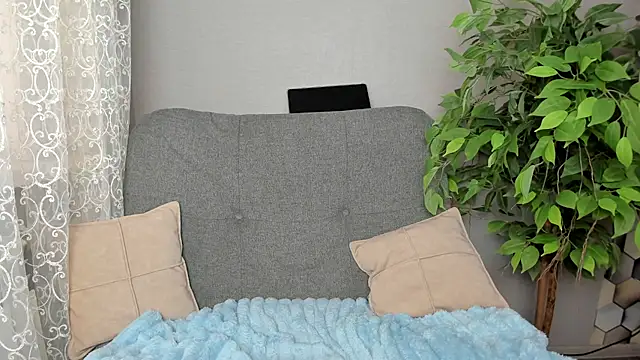 Snapshot of Kelly_Gerzikaa chatting on 09-22-25, 02:17 Kelly Gerzikaa online show from 09-22-25, 02:17