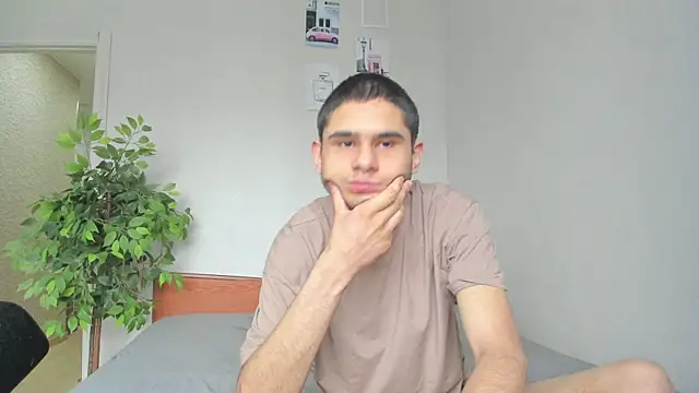 Kelly Gerzikaa online show from 05-14-26, 11:40