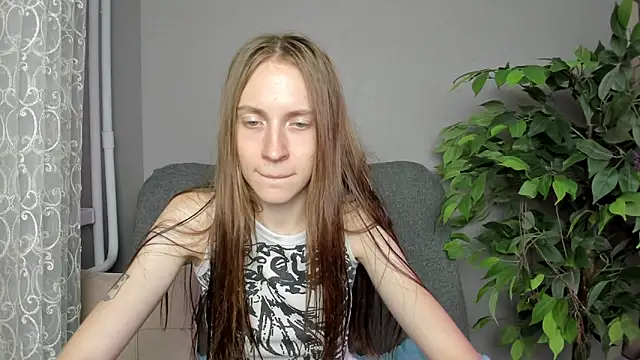 Snapshot of Kelly_Gerzikaa chatting on 09-12-25, 03:06 Kelly Gerzikaa online show from 09-12-25, 03:06