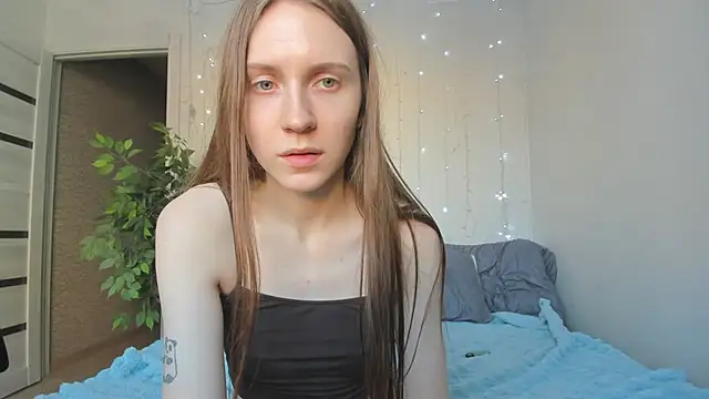 Kelly Gerzikaa online show from 02-26-26, 10:04