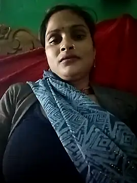 Snapshot of Sapna9685 chatting on 10-13-25, 02:40 Sapna9685 online show from 10-13-25, 02:40