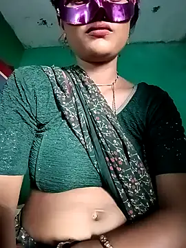 Snapshot of Sapna9685 chatting on 10-02-25, 07:23 Sapna9685 online show from 10-02-25, 07:23