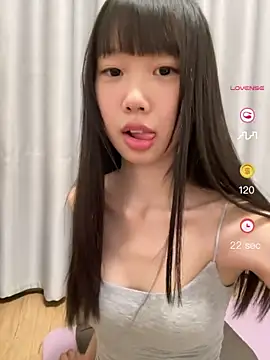 Snapshot of xinyu789 chatting on 05-21-26, 02:25 xinyu789 online show from 05-21-26, 02:25