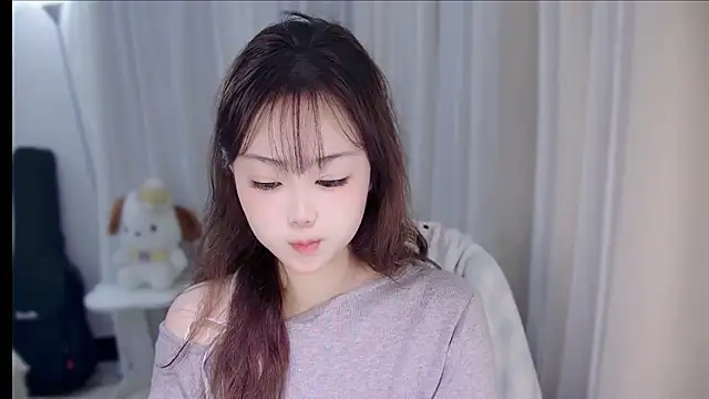 YUANYUAN-A online show from 12-20-25, 02:09