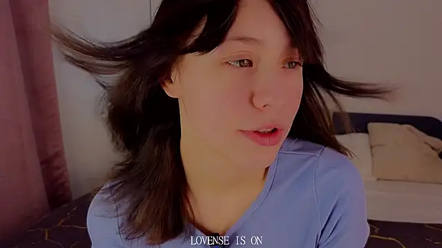 BritniBers online show from 11-26-25, 01:49