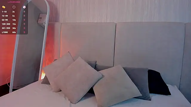 Isabellaa Palacios online show from 03-07-26, 04:23