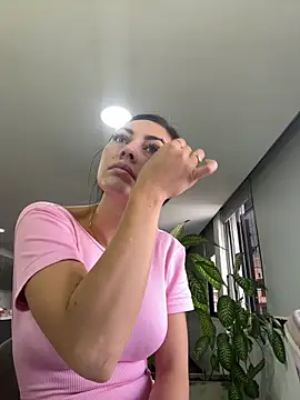 Isabellaa Palacios online show from 05-04-26, 03:15