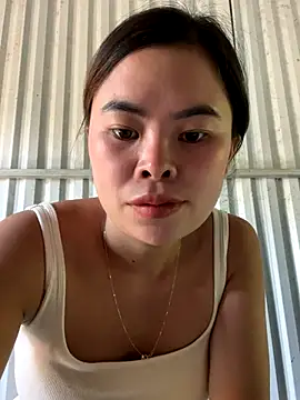 Snapshot of han-cute chatting on 09-24-25, 01:46 han-cute online show from 09-24-25, 01:46