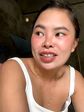 Snapshot of han-cute chatting on 09-27-25, 02:50 han-cute online show from 09-27-25, 02:50