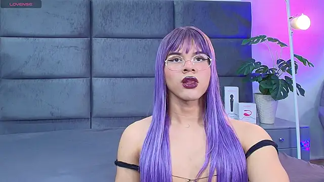 Slenna Moon online show from 04-11-26, 12:18