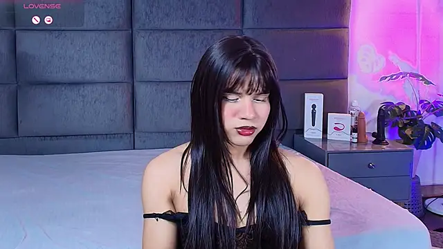 Slenna Moon online show from 02-05-26, 01:56