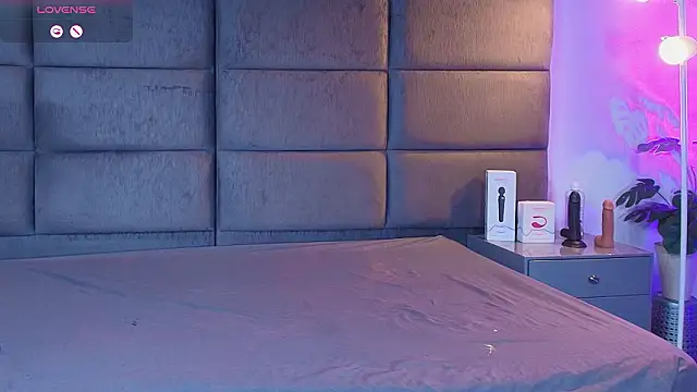 Slenna Moon online show from 02-26-26, 12:32