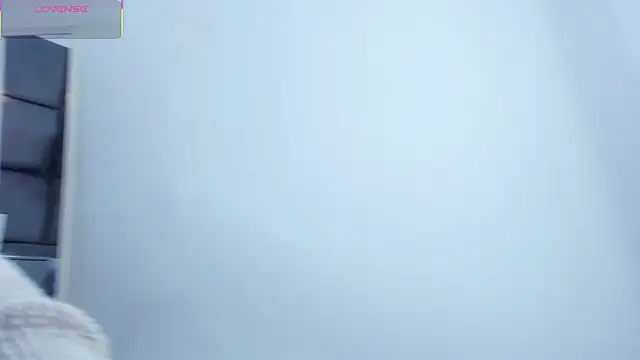 Slenna Moon online show from 11-25-25, 02:34