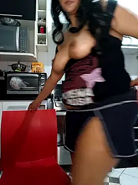 AuroraChest online show from 12-19-25, 01:42