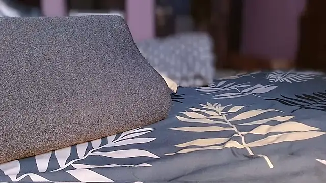 funndudd online show from 04-05-26, 01:01