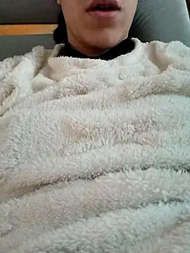 Snapshot of Ahalm chatting on 12-01-25, 11:00 Ahalm online show from 12-01-25, 11:00