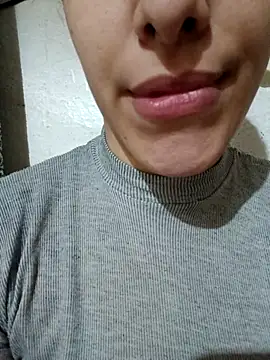 Snapshot of Ahalm chatting on 02-17-26, 01:52 Ahalm online show from 02-17-26, 01:52