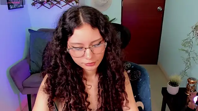 Krysten Riter online show from 11-29-25, 02:50