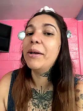 Snapshot of emperatrixsex chatting on 09-22-25, 03:18 emperatrixsex online show from 09-22-25, 03:18