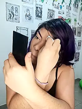 Snapshot of violetaa_castro chatting on 10-19-25, 01:36 violetaa castro online show from 10-19-25, 01:36