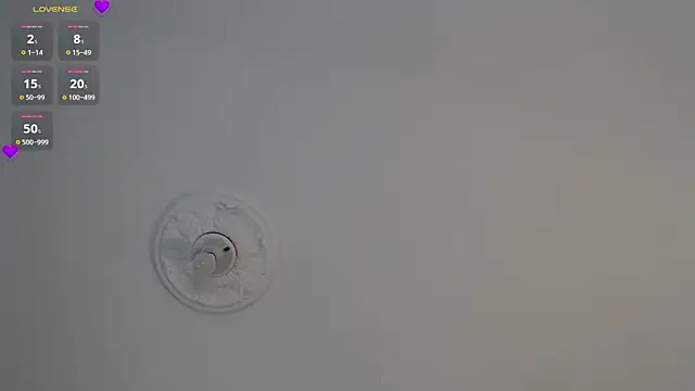 Snapshot of Zahra_milks chatting on 05-31-26, 12:55 Zahra milks online show from 05-31-26, 12:55