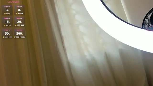 Snapshot of Zahra_milks chatting on 03-19-26, 01:22 Zahra milks online show from 03-19-26, 01:22