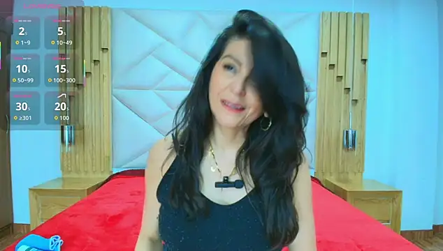 Snapshot of allie_pearl chatting on 11-18-25, 12:08 allie pearl online show from 11-18-25, 12:08