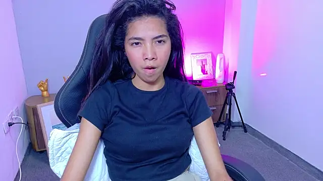 luna roja25 online show from 02-11-26, 01:44