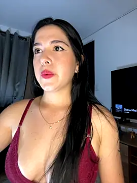 tianastone  online show from 10-03-25, 02:04