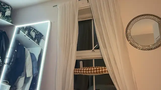 KayleeBella online show from 02-16-26, 08:07