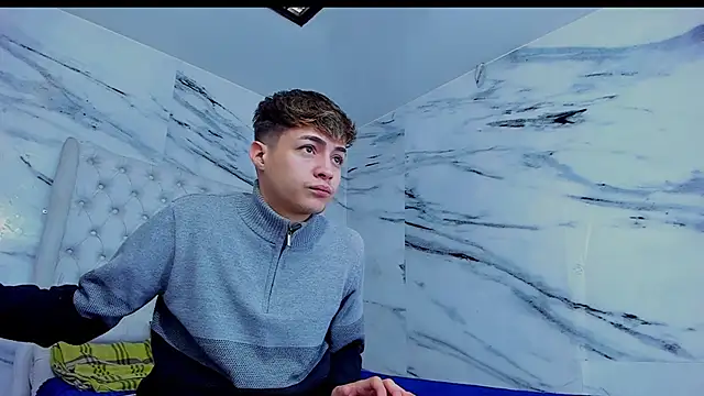 Ari and Storm online show from 12-02-25, 02:08