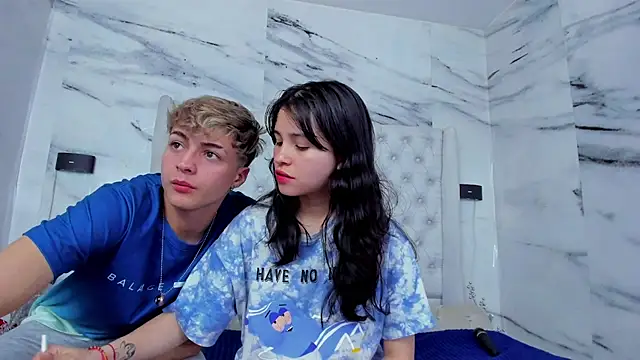 Ari and Storm online show from 09-26-25, 01:23