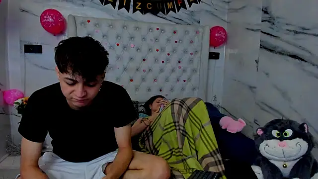 Ari and Storm online show from 02-22-26, 02:08