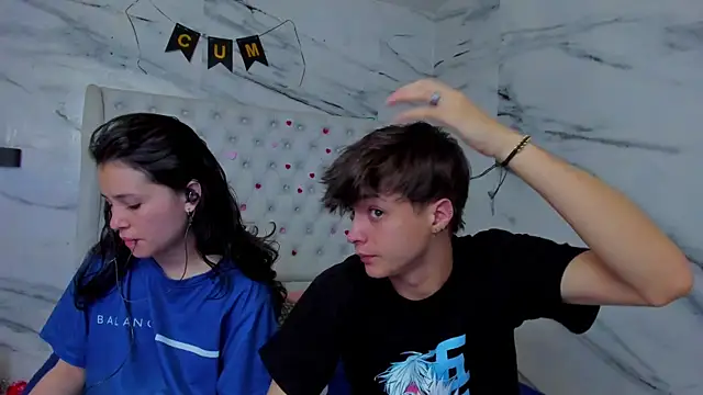 Ari and Storm online show from 05-07-26, 03:26