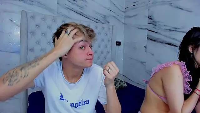 Ari and Storm online show from 10-01-25, 01:59