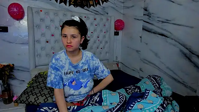 Ari and Storm online show from 03-01-26, 01:33