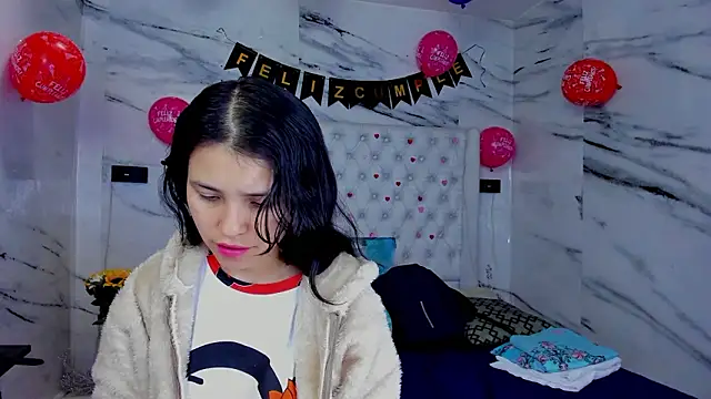 Ari and Storm online show from 02-15-26, 01:54