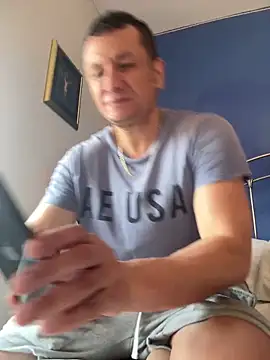Snapshot of stevo170t chatting on 05-08-26, 02:21 stevo170t online show from 05-08-26, 02:21