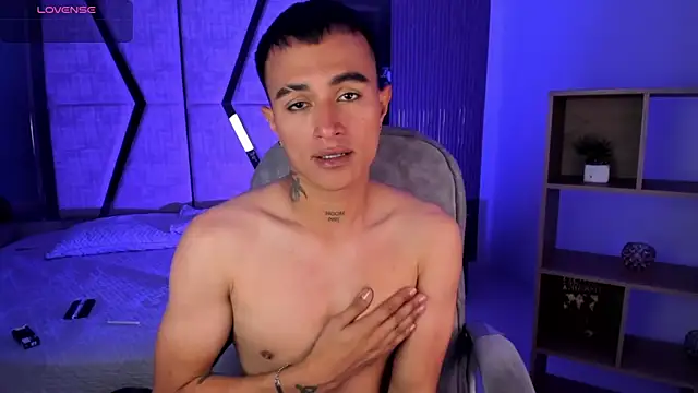 LiamDeep online show from 02-17-26, 08:17