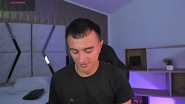 LiamDeep online show from 02-24-26, 08:10