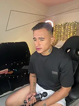 LiamDeep online show from 12-19-25, 09:50