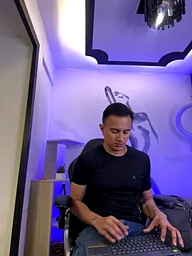 LiamDeep online show from 12-16-25, 08:35