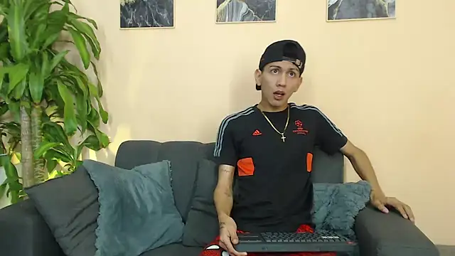 Marcus and Tony online show from 03-22-26, 05:53