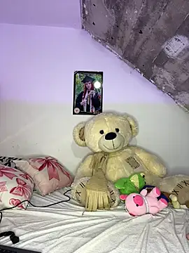 Melody rouxxx online show from 04-14-26, 04:50